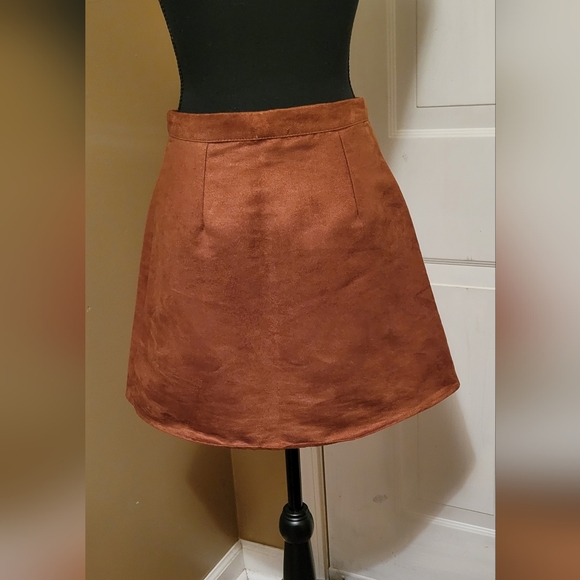 Rue 21 Cognac Faux Suede Mini Skirt - Picture 3 of 6